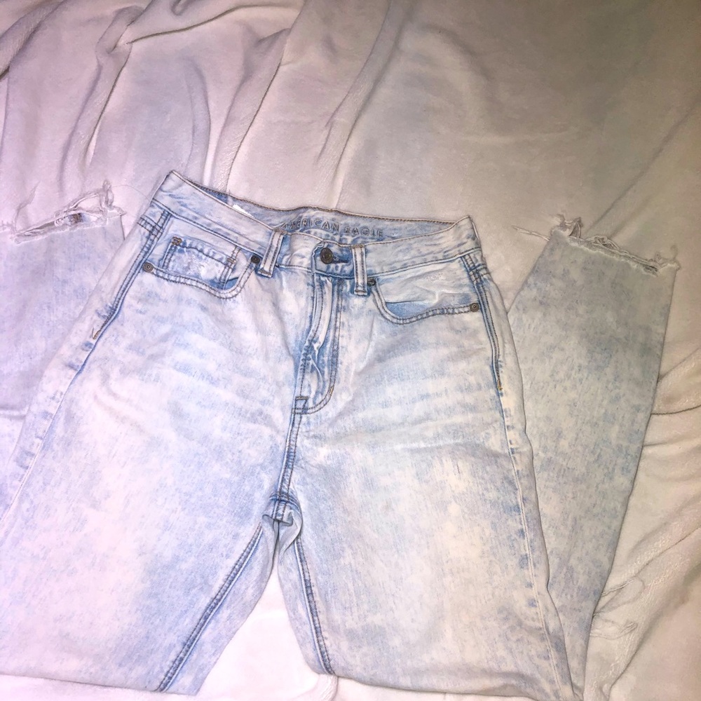 American Eagle mom jeans.